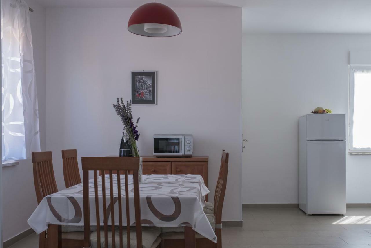 Apartment Karin Medulin Exterior foto